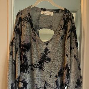 Vintage Havana beautiful open back sweater